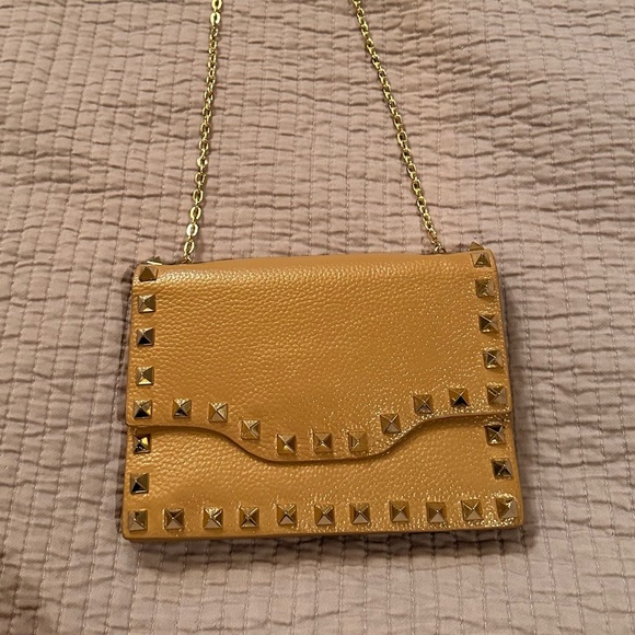 Evening bag beige with gold studs long gold chain - Picture 1 of 5